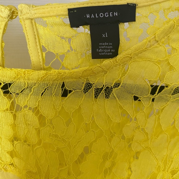Halogen woman’s lace top bright yellow size XL NWT - Picture 5 of 5